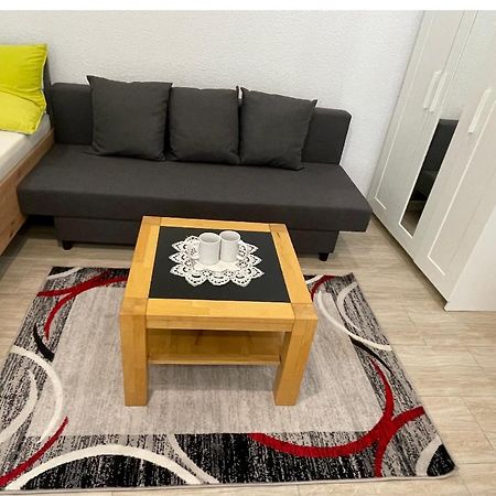 Studio Apartment Zentrum 吕塞尔斯海姆 外观 照片